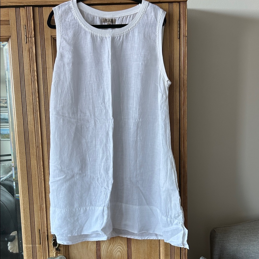 New without tags - Flax White Sleeveless Linen Tunic Top